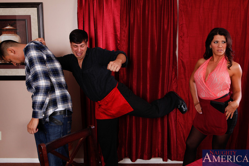 Leena Sky and Anthony Rosano in Seduced by a cougar